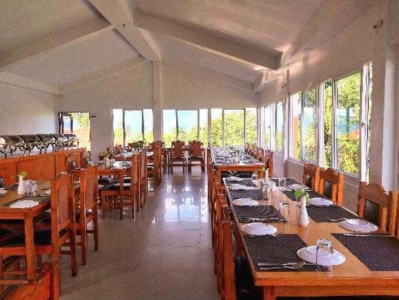 Himalayan Deurali Resort Pokhara Exterior foto